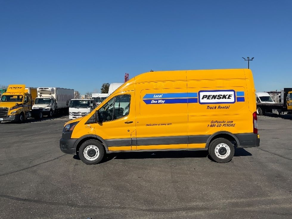 Cargo Van (Panel Van)-Light and Medium Duty Trucks-Ford-2021-Transit 250-West Sacramento-CA-83,081\n\t\tmiles-$ 34,500 - Image 4