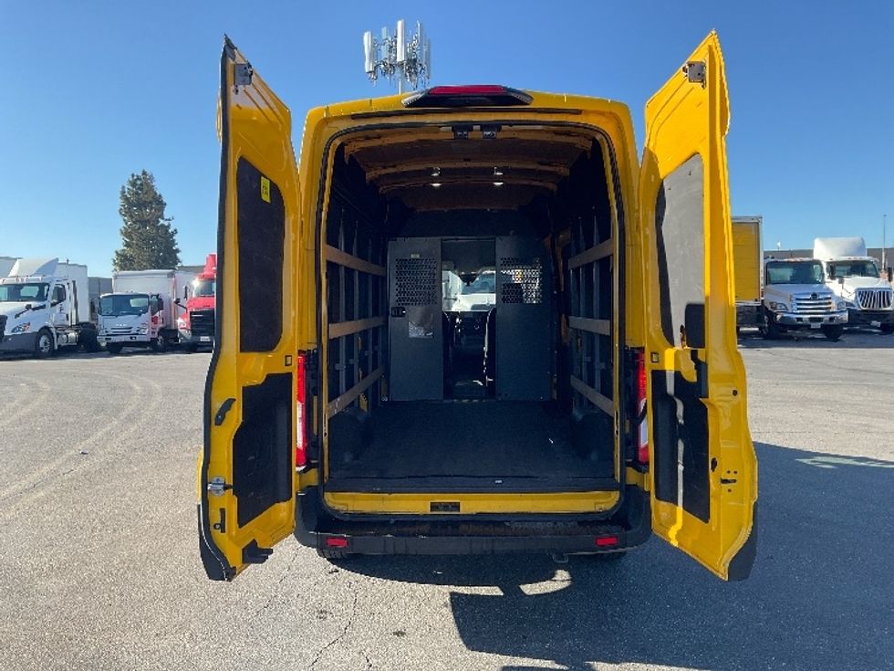 Cargo Van (Panel Van)-Light and Medium Duty Trucks-Ford-2021-Transit 250-West Sacramento-CA-83,081\n\t\tmiles-$ 34,500 - Image 7