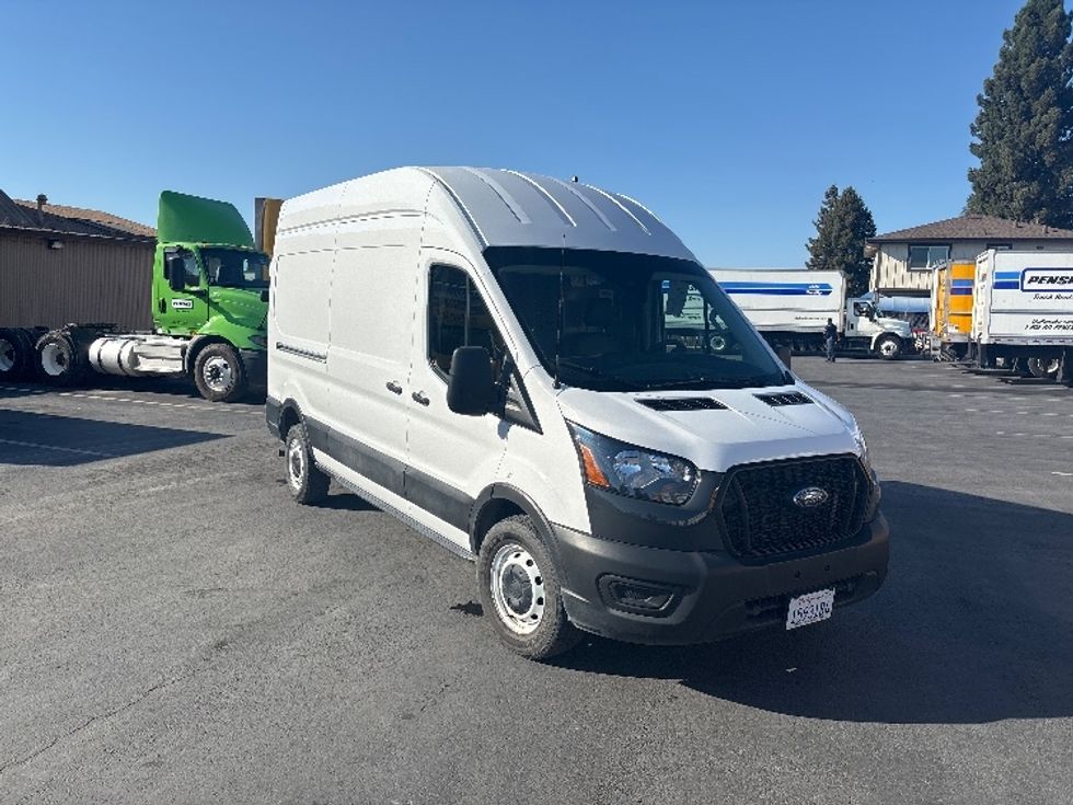 Cargo Van (Panel Van)-Light and Medium Duty Trucks-Ford-2021-Transit 250-West Sacramento-CA-91,557\n\t\tmiles-$ 34,250 - Image 1