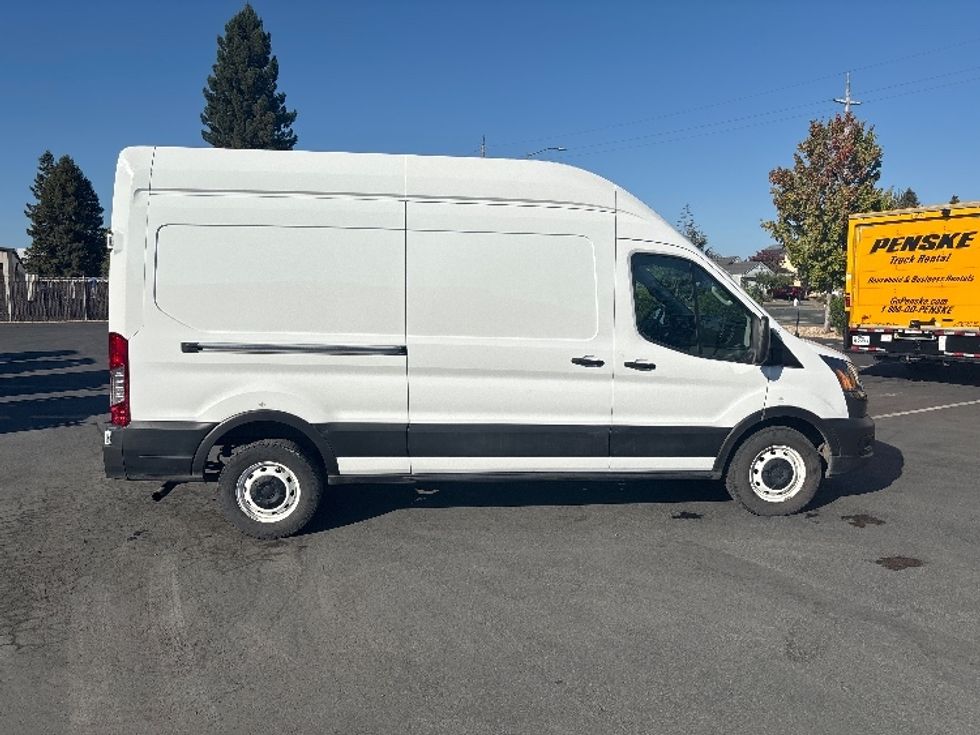 Cargo Van (Panel Van)-Light and Medium Duty Trucks-Ford-2021-Transit 250-West Sacramento-CA-91,557\n\t\tmiles-$ 34,250 - Image 11