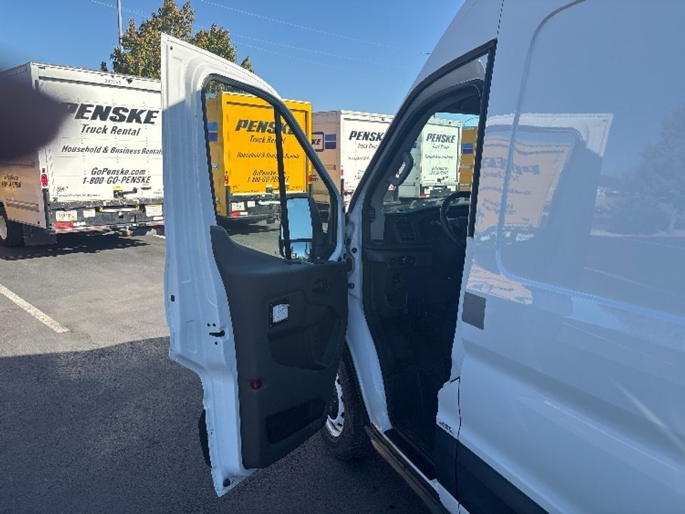 Cargo Van (Panel Van)-Light and Medium Duty Trucks-Ford-2021-Transit 250-West Sacramento-CA-91,557\n\t\tmiles-$ 34,250 - Image 12