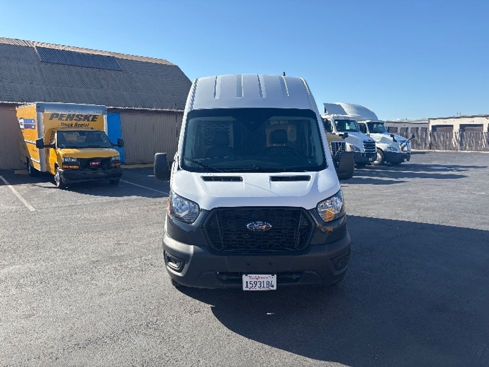 Cargo Van (Panel Van)-Light and Medium Duty Trucks-Ford-2021-Transit 250-West Sacramento-CA-91,557\n\t\tmiles-$ 34,250 - Image 2