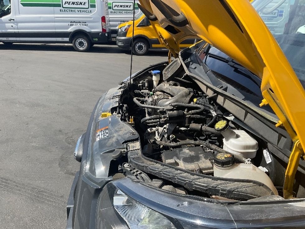 Cargo Van (Panel Van)-Light and Medium Duty Trucks-Ford-2021-Transit 250-West Sacramento-CA-96,121\n\t\tmiles-$ 30,500 - Image 23