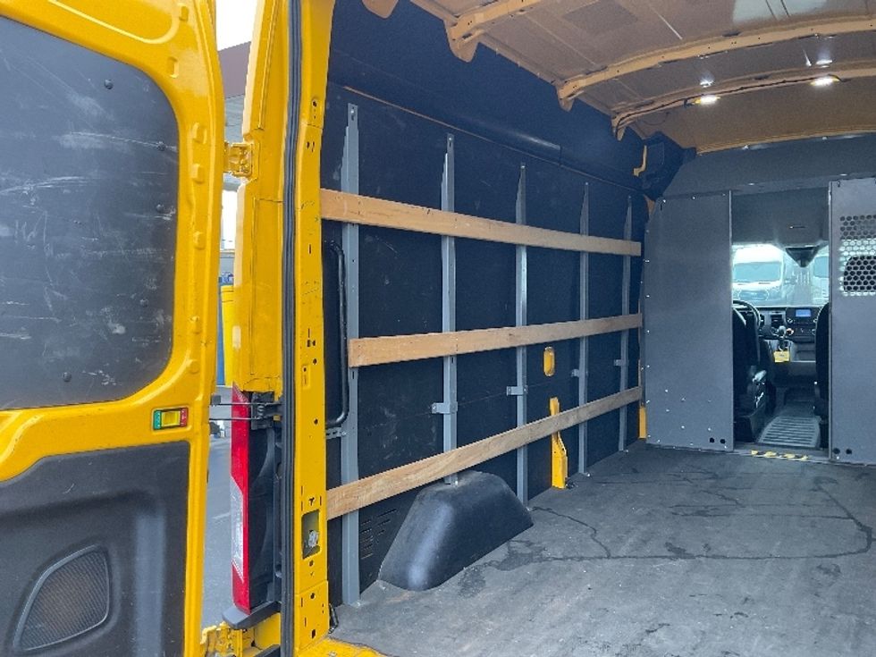 Cargo Van (Panel Van)-Light and Medium Duty Trucks-Ford-2021-Transit 250-West Sacramento-CA-98,634\n\t\tmiles-$ 25,750 - Image 10