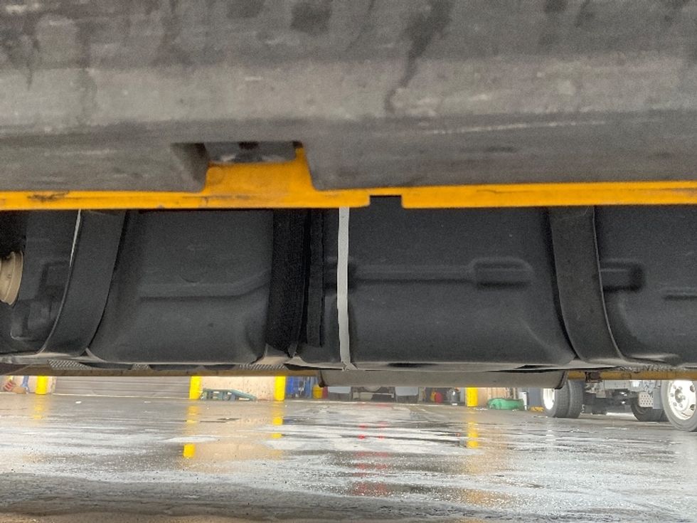 Cargo Van (Panel Van)-Light and Medium Duty Trucks-Ford-2021-Transit 250-West Sacramento-CA-98,634\n\t\tmiles-$ 25,750 - Image 5