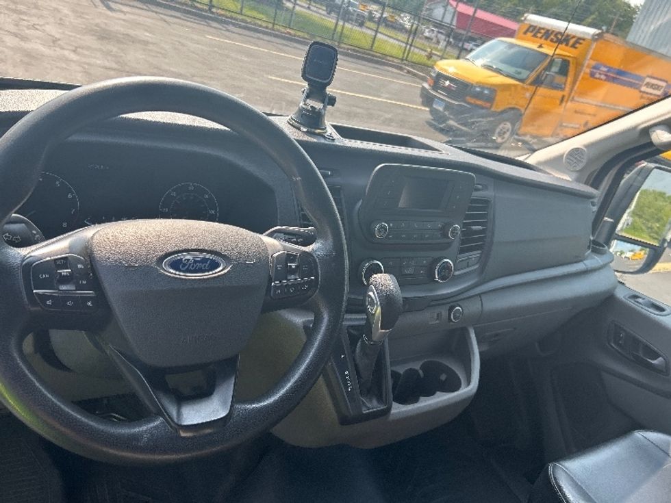 Cargo Van (Panel Van)-Light and Medium Duty Trucks-Ford-2021-Transit 250-Westfield-MA-47,121\n\t\tmiles-$ 37,000 - Image 13