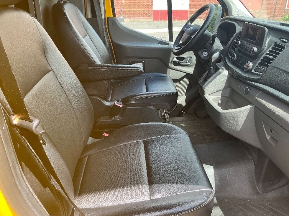Cargo Van (Panel Van)-Light and Medium Duty Trucks-Ford-2021-Transit 250-Westfield-MA-61,840\n\t\tmiles-$ 31,250 - Image 22