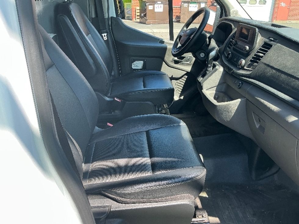 Cargo Van (Panel Van)-Light and Medium Duty Trucks-Ford-2021-Transit 250-Westfield-MA-90,719\n\t\tmiles-$ 33,250 - Image 21