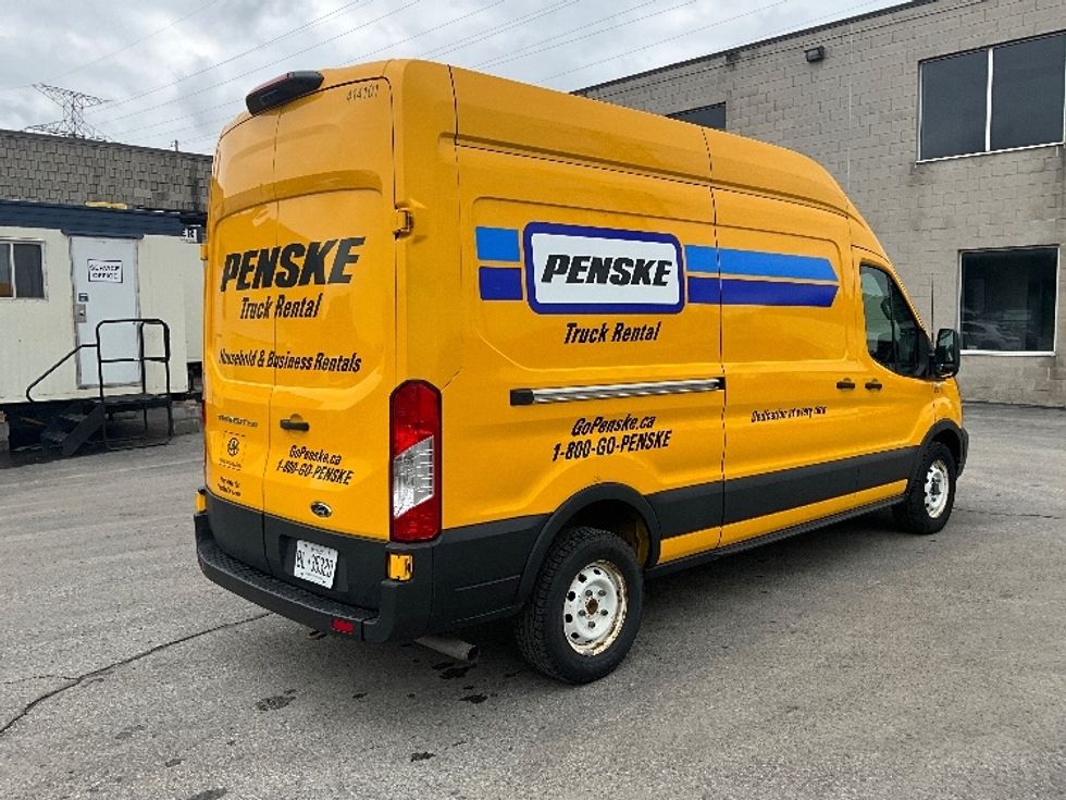 Cargo Van (Panel Van)-Light and Medium Duty Trucks-Ford-2021-Transit 250-Windsor-ON-116,047\n\t\tkm-$ 38,000 - Image 13
