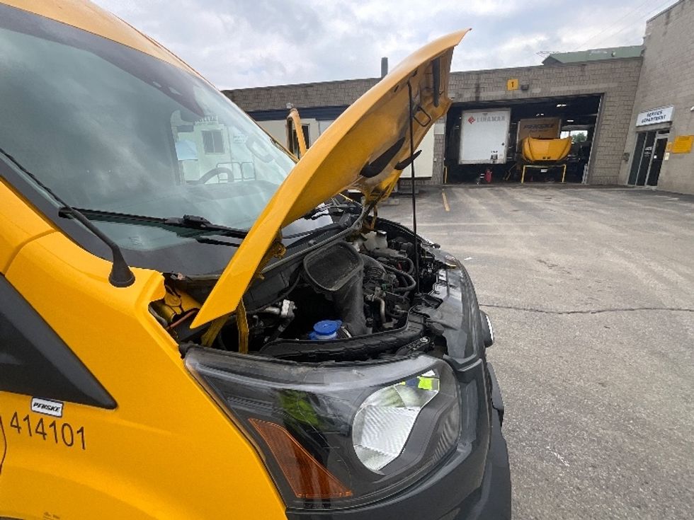 Cargo Van (Panel Van)-Light and Medium Duty Trucks-Ford-2021-Transit 250-Windsor-ON-116,047\n\t\tkm-$ 38,000 - Image 23