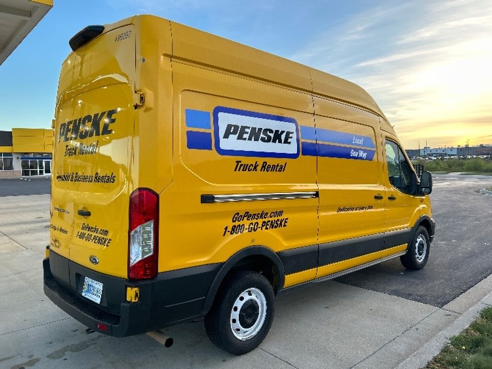 Cargo Van (Panel Van)-Light and Medium Duty Trucks-Ford-2021-Transit 250-Windsor-WI-121,256\n\t\tmiles-$ 30,500 - Image 13