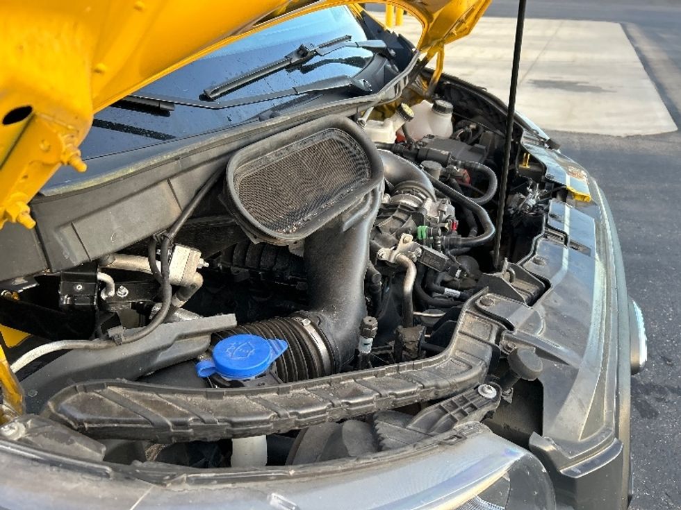 Cargo Van (Panel Van)-Light and Medium Duty Trucks-Ford-2021-Transit 250-Windsor-WI-121,256\n\t\tmiles-$ 30,500 - Image 23