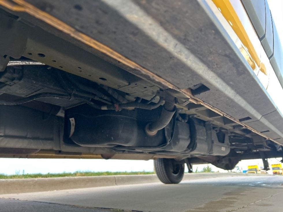 Cargo Van (Panel Van)-Light and Medium Duty Trucks-Ford-2021-Transit 250-Windsor-WI-121,256\n\t\tmiles-$ 30,500 - Image 5