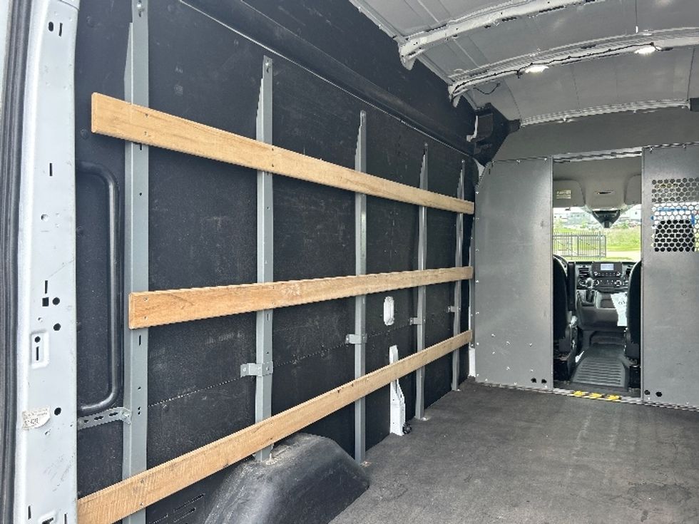 Cargo Van (Panel Van)-Light and Medium Duty Trucks-Ford-2021-Transit 250-Windsor-WI-63,031\n\t\tmiles-$ 37,250 - Image 9