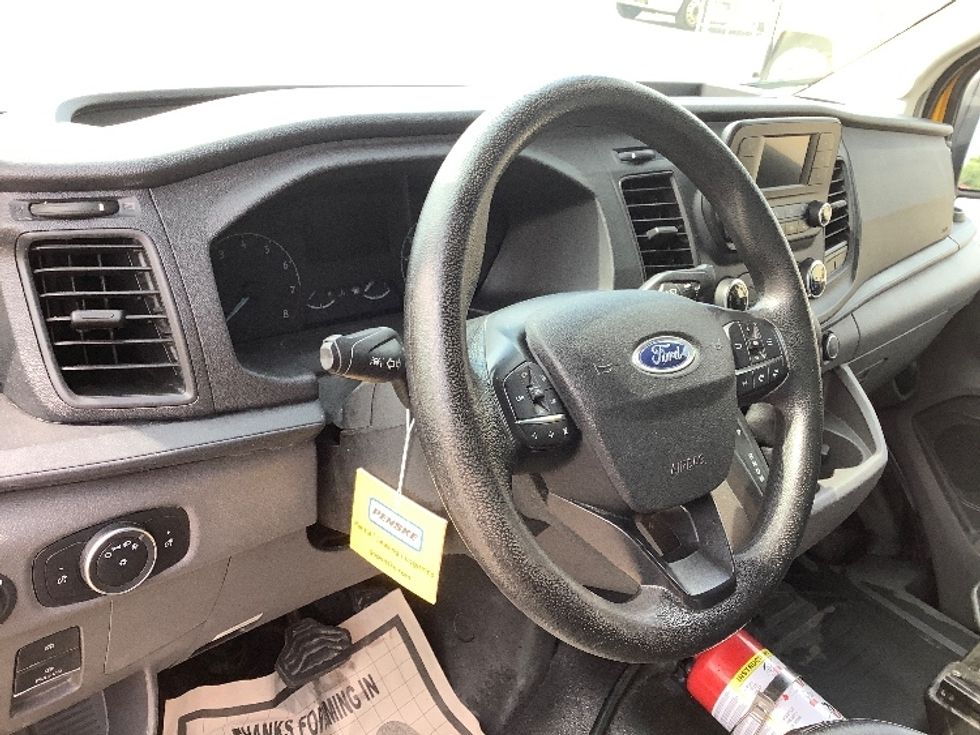 Cargo Van (Panel Van)-Light and Medium Duty Trucks-Ford-2021-Transit 250-Winnipeg-MB-64,387\n\t\tkm-$ 50,250 - Image 17