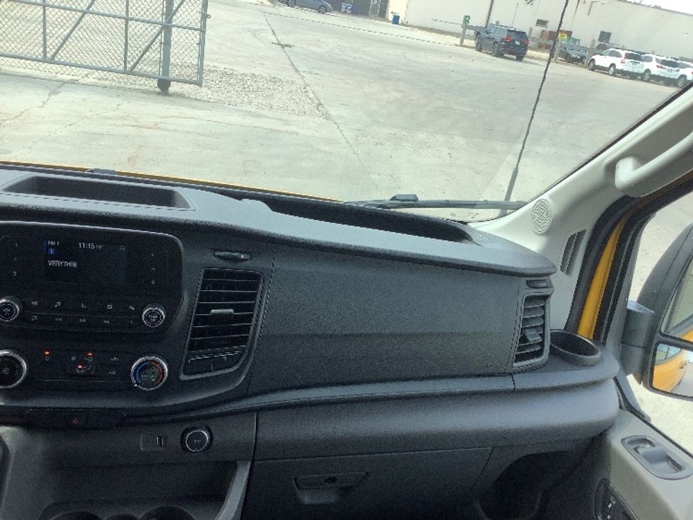 Cargo Van (Panel Van)-Light and Medium Duty Trucks-Ford-2021-Transit 250-Winnipeg-MB-64,387\n\t\tkm-$ 50,250 - Image 21