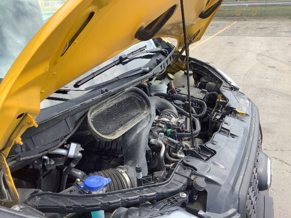 Cargo Van (Panel Van)-Light and Medium Duty Trucks-Ford-2021-Transit 250-Winnipeg-MB-64,387\n\t\tkm-$ 50,250 - Image 23