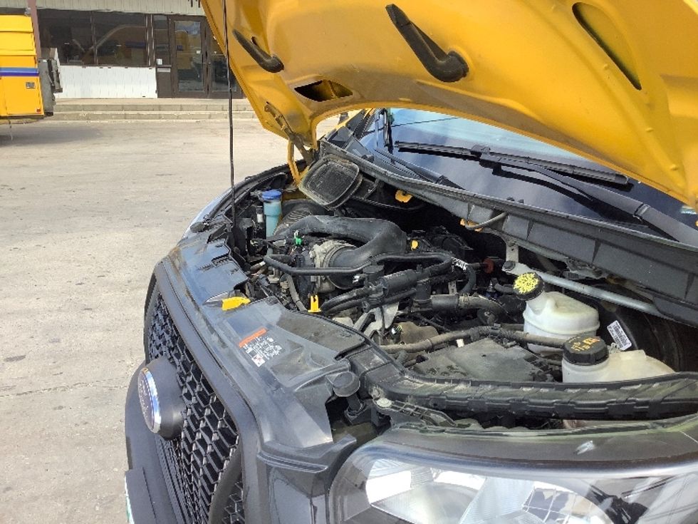 Cargo Van (Panel Van)-Light and Medium Duty Trucks-Ford-2021-Transit 250-Winnipeg-MB-64,387\n\t\tkm-$ 50,250 - Image 24