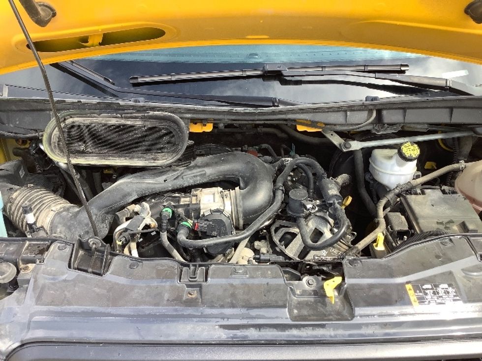 Cargo Van (Panel Van)-Light and Medium Duty Trucks-Ford-2021-Transit 250-Winnipeg-MB-64,387\n\t\tkm-$ 50,250 - Image 26