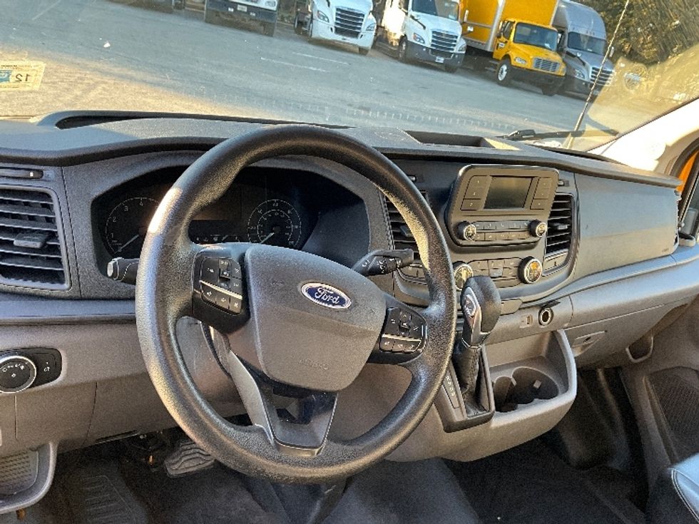 Cargo Van (Panel Van)-Light and Medium Duty Trucks-Ford-2021-Transit 250-Winter Haven-FL-84,458\n\t\tmiles-$ 30,750 - Image 18
