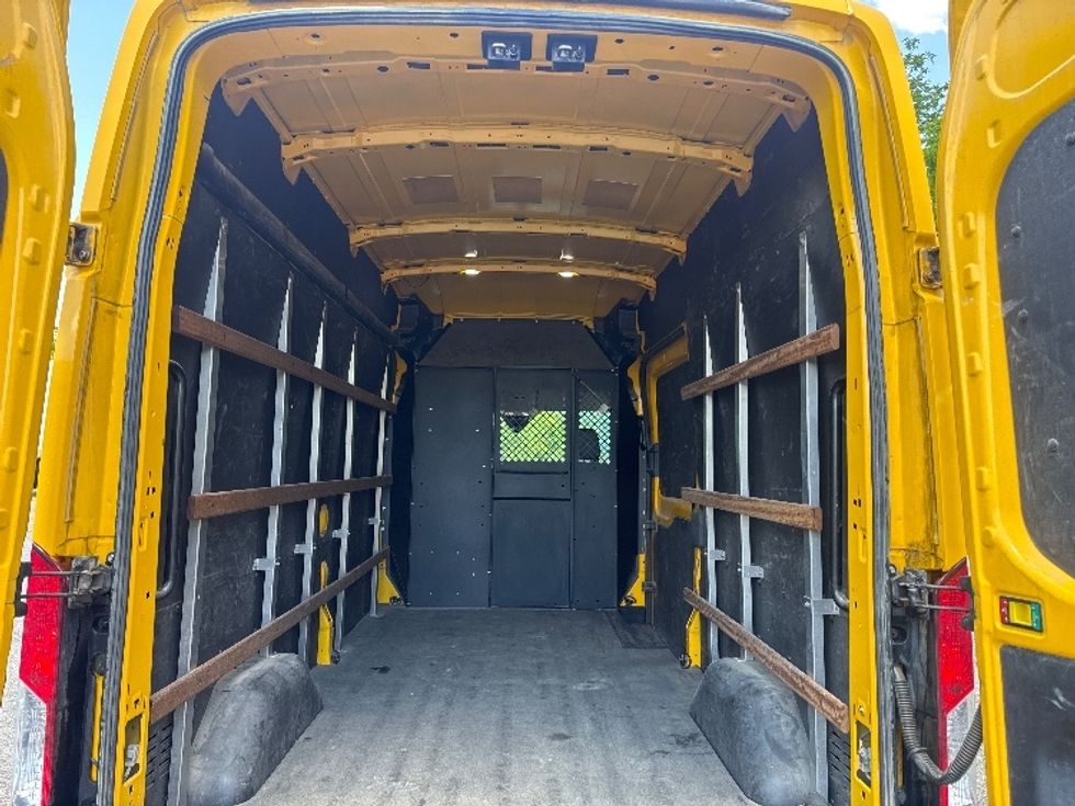 Cargo Van (Panel Van)-Light and Medium Duty Trucks-Ford-2021-Transit 250-Zanesville-OH-208,437\n\t\tmiles-$ 10,000 - Image 8