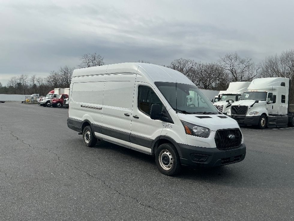 Cargo Van (Panel Van)-Light and Medium Duty Trucks-Ford-2021-Transit 350-Harrisburg-PA-125,449\n\t\tmiles-$ 32,250 - Image 1