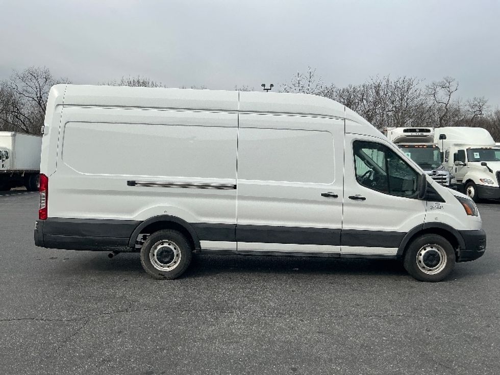Cargo Van (Panel Van)-Light and Medium Duty Trucks-Ford-2021-Transit 350-Harrisburg-PA-125,449\n\t\tmiles-$ 32,250 - Image 15
