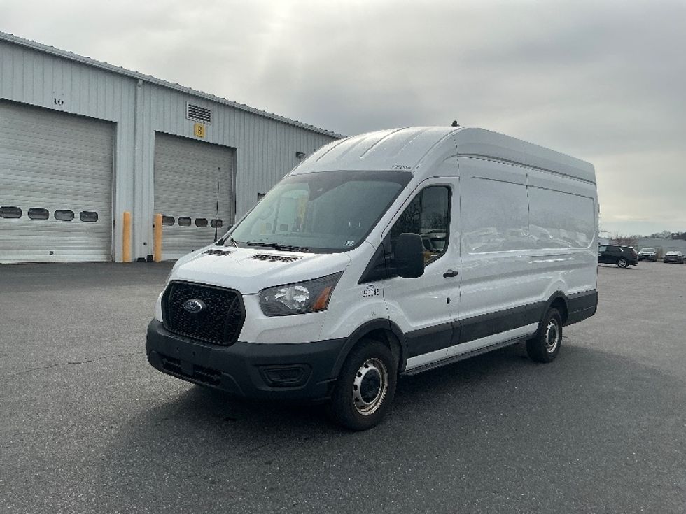 Cargo Van (Panel Van)-Light and Medium Duty Trucks-Ford-2021-Transit 350-Harrisburg-PA-125,449\n\t\tmiles-$ 32,250 - Image 3