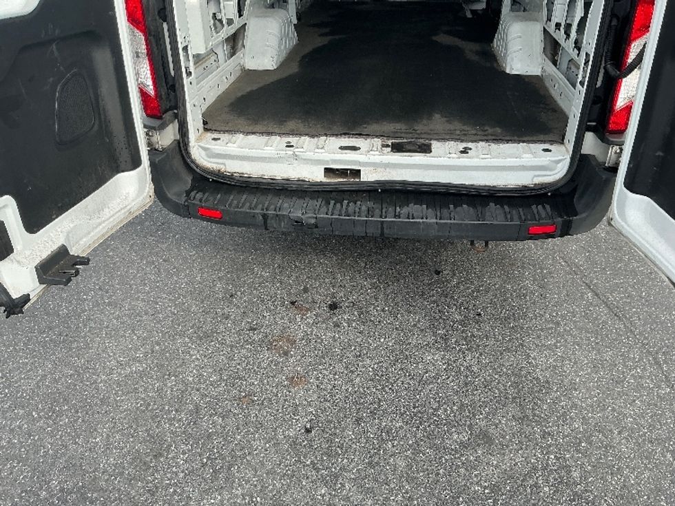 Cargo Van (Panel Van)-Light and Medium Duty Trucks-Ford-2021-Transit 350-Harrisburg-PA-125,449\n\t\tmiles-$ 32,250 - Image 9