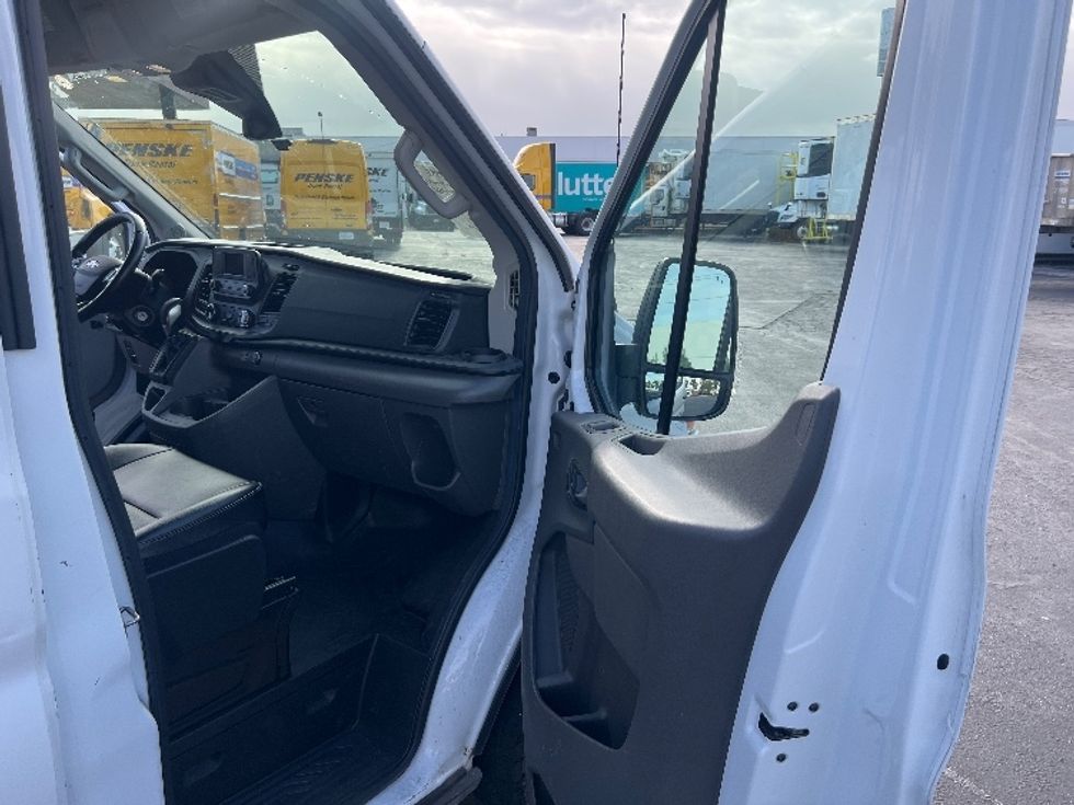 Cargo Van (Panel Van)-Light and Medium Duty Trucks-Ford-2021-Transit 350-La Mirada-CA-106,746\n\t\tmiles-$ 28,500 - Image 17