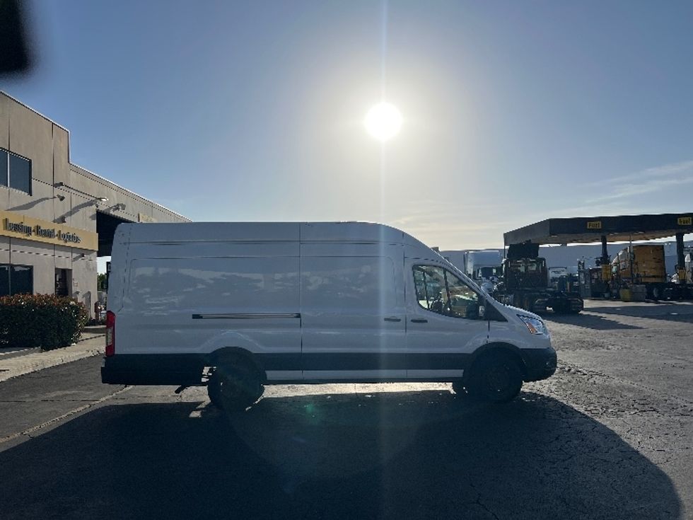 Cargo Van (Panel Van)-Light and Medium Duty Trucks-Ford-2021-Transit 350-La Mirada-CA-116,180\n\t\tmiles-$ 16,500 - Image 12