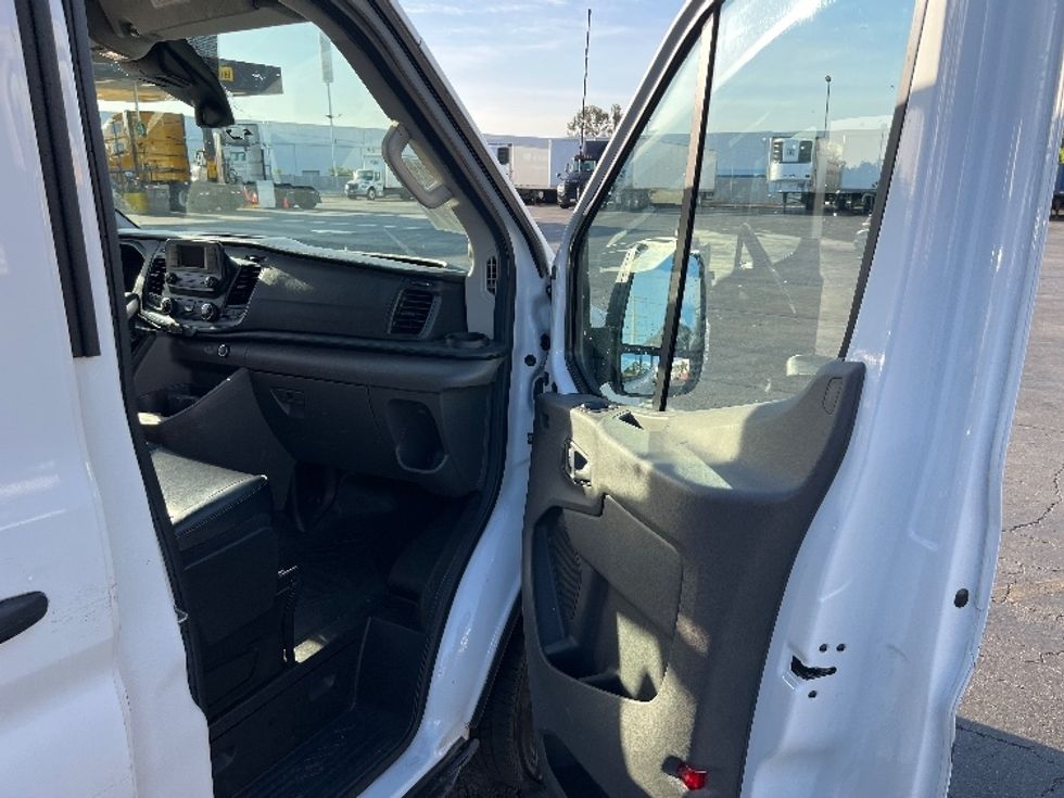 Cargo Van (Panel Van)-Light and Medium Duty Trucks-Ford-2021-Transit 350-La Mirada-CA-116,180\n\t\tmiles-$ 16,500 - Image 17