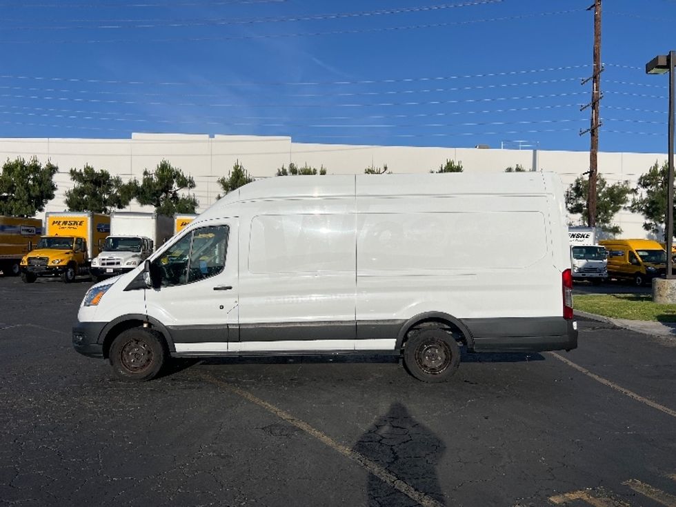 Cargo Van (Panel Van)-Light and Medium Duty Trucks-Ford-2021-Transit 350-La Mirada-CA-116,180\n\t\tmiles-$ 16,500 - Image 4