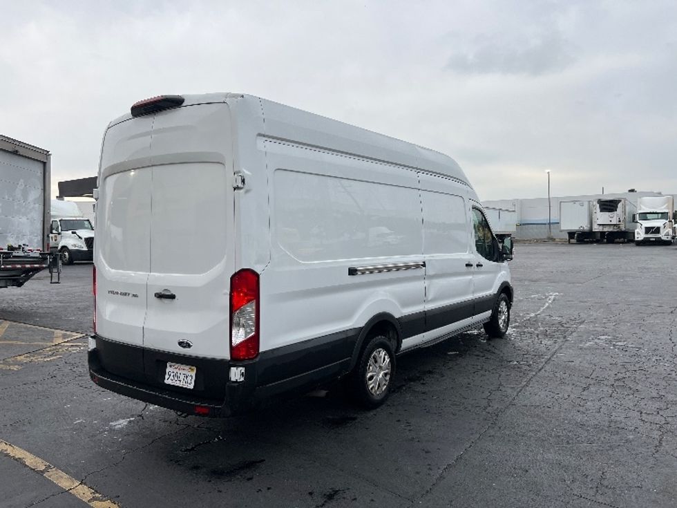 Cargo Van (Panel Van)-Light and Medium Duty Trucks-Ford-2021-Transit 350-La Mirada-CA-121,020\n\t\tmiles-$ 28,250 - Image 11