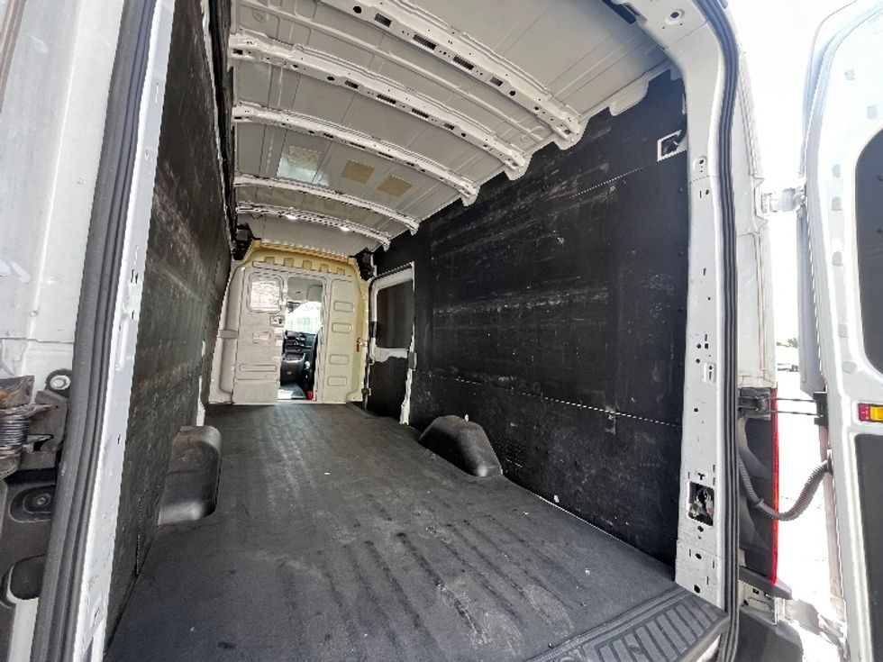 Cargo Van (Panel Van)-Light and Medium Duty Trucks-Ford-2021-Transit 350-La Mirada-CA-134,451\n\t\tmiles-$ 18,500 - Image 11