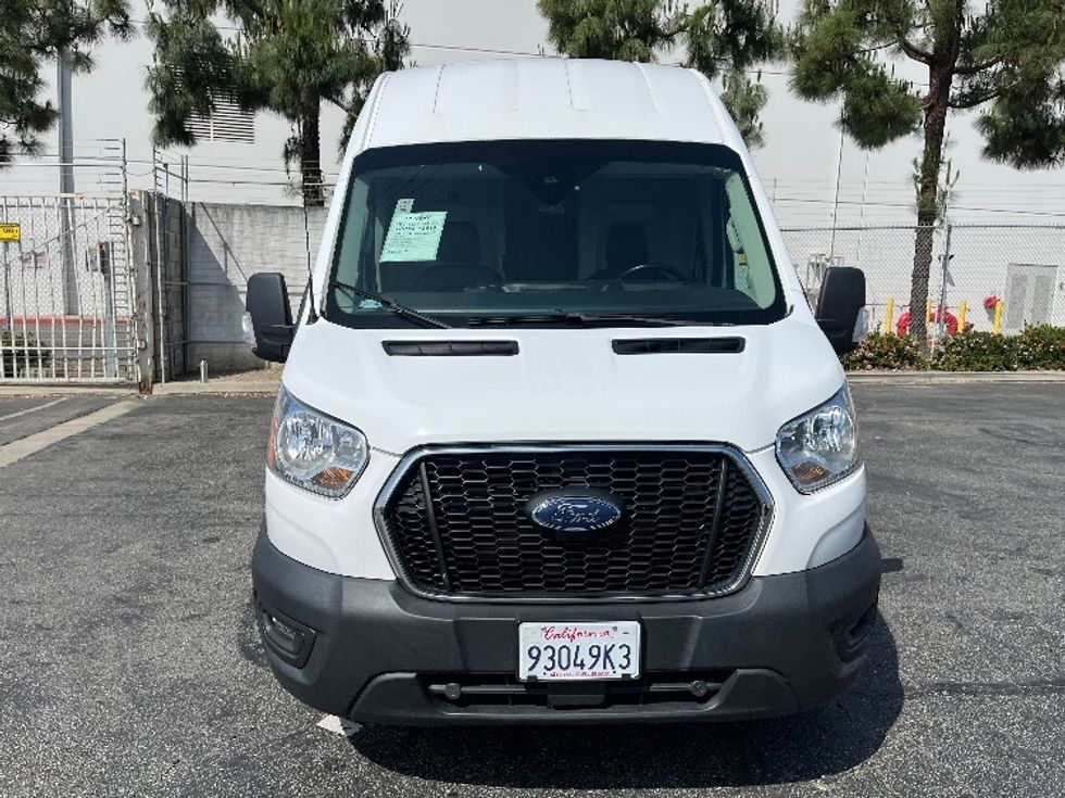 Cargo Van (Panel Van)-Light and Medium Duty Trucks-Ford-2021-Transit 350-La Mirada-CA-134,451\n\t\tmiles-$ 18,500 - Image 2
