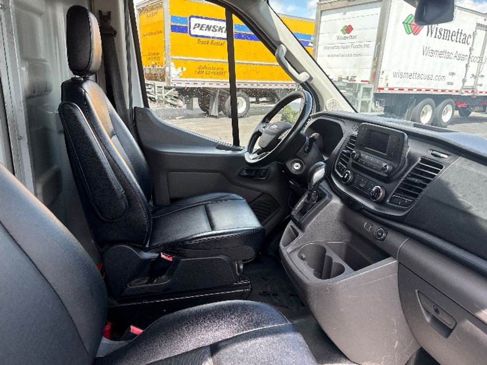 Cargo Van (Panel Van)-Light and Medium Duty Trucks-Ford-2021-Transit 350-La Mirada-CA-134,732\n\t\tmiles-$ 19,000 - Image 22