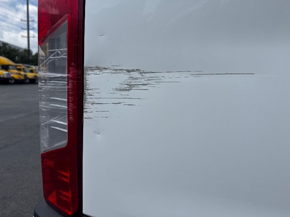 Cargo Van (Panel Van)-Light and Medium Duty Trucks-Ford-2021-Transit 350-La Mirada-CA-134,732\n\t\tmiles-$ 19,000 - Image 28