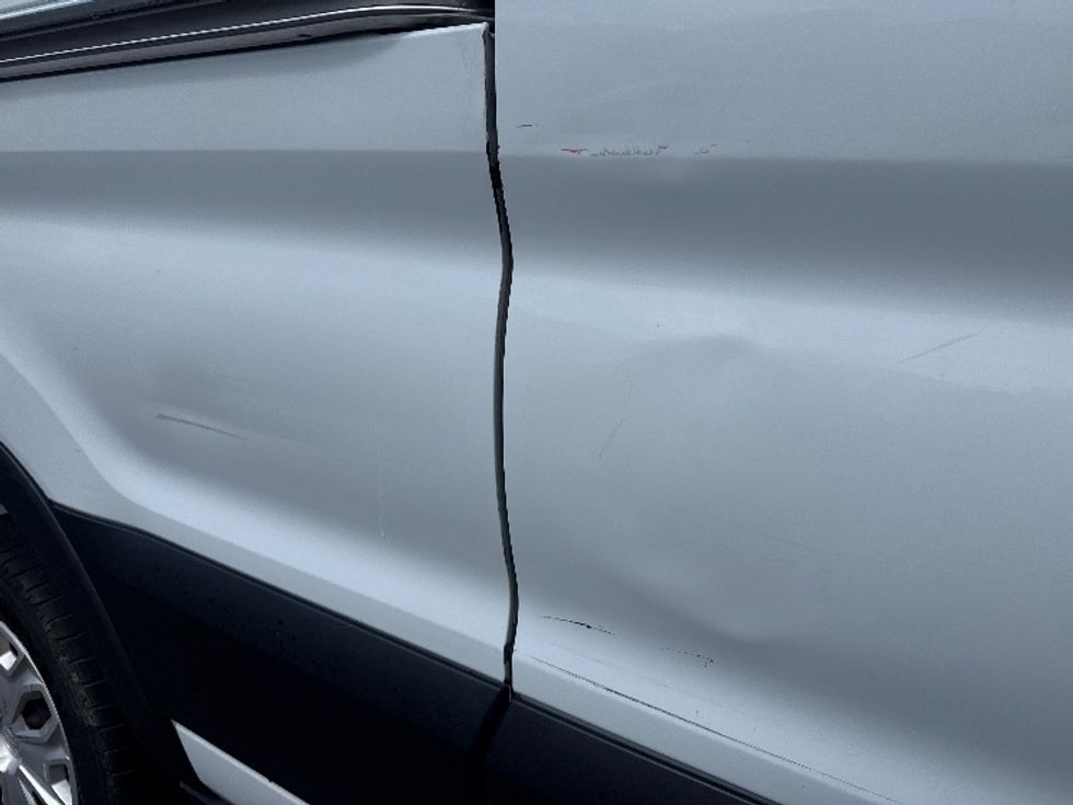 Cargo Van (Panel Van)-Light and Medium Duty Trucks-Ford-2021-Transit 350-La Mirada-CA-134,732\n\t\tmiles-$ 19,000 - Image 29