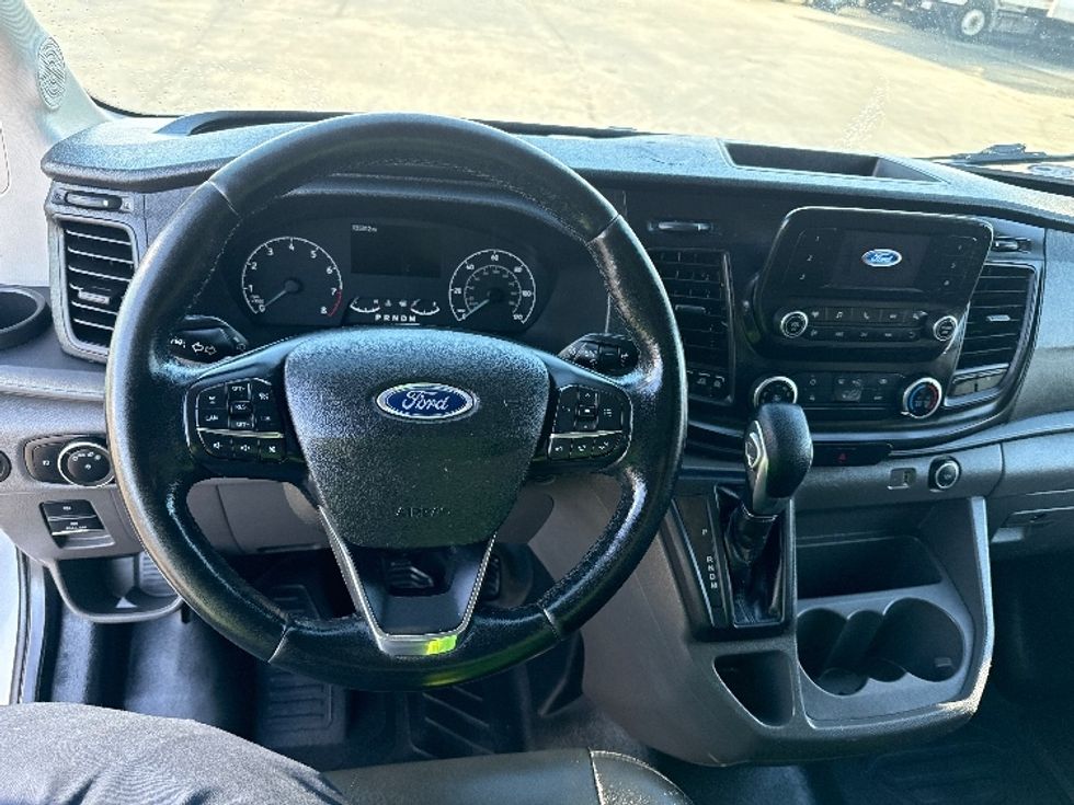 Cargo Van (Panel Van)-Light and Medium Duty Trucks-Ford-2021-Transit 350-La Mirada-CA-135,311\n\t\tmiles-$ 26,000 - Image 17