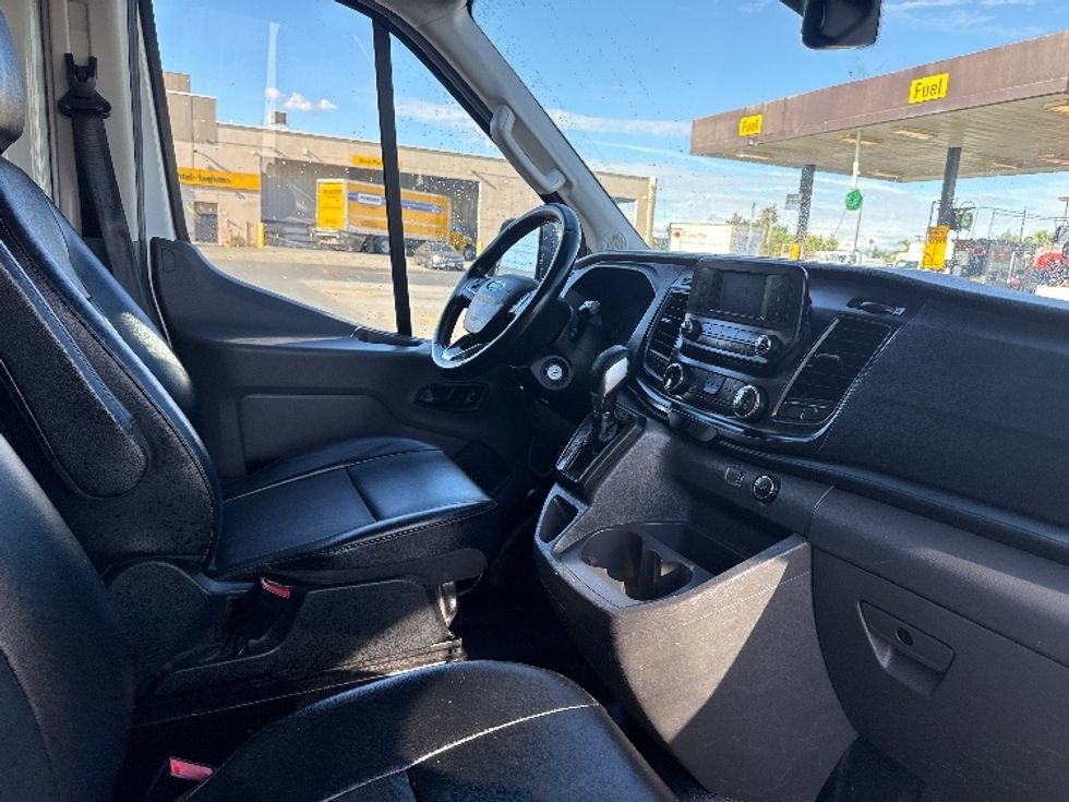 Cargo Van (Panel Van)-Light and Medium Duty Trucks-Ford-2021-Transit 350-La Mirada-CA-135,311\n\t\tmiles-$ 26,000 - Image 22