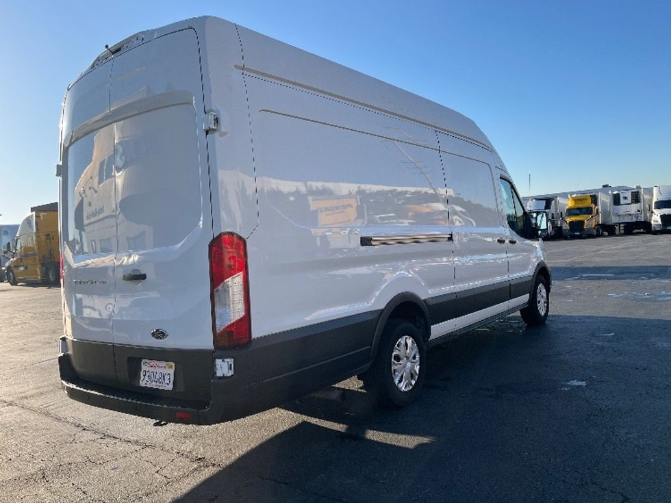 Cargo Van (Panel Van)-Light and Medium Duty Trucks-Ford-2021-Transit 350-La Mirada-CA-137,197\n\t\tmiles-$ 16,500 - Image 12