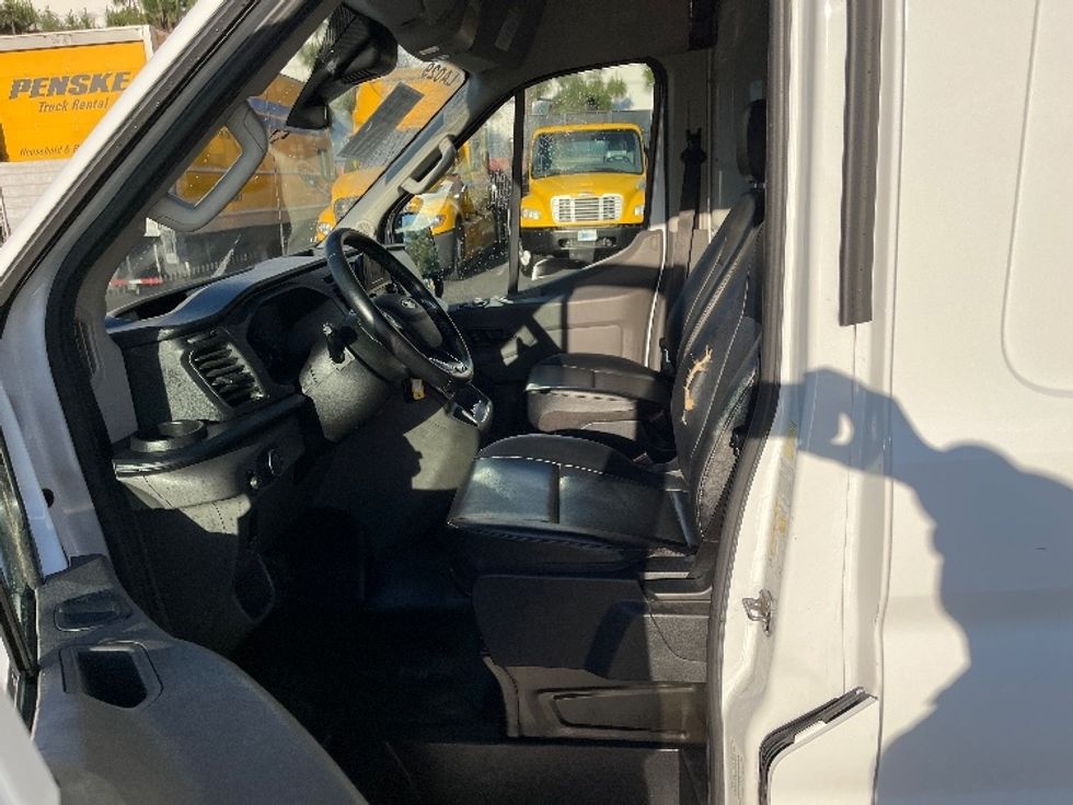 Cargo Van (Panel Van)-Light and Medium Duty Trucks-Ford-2021-Transit 350-La Mirada-CA-137,197\n\t\tmiles-$ 16,500 - Image 16