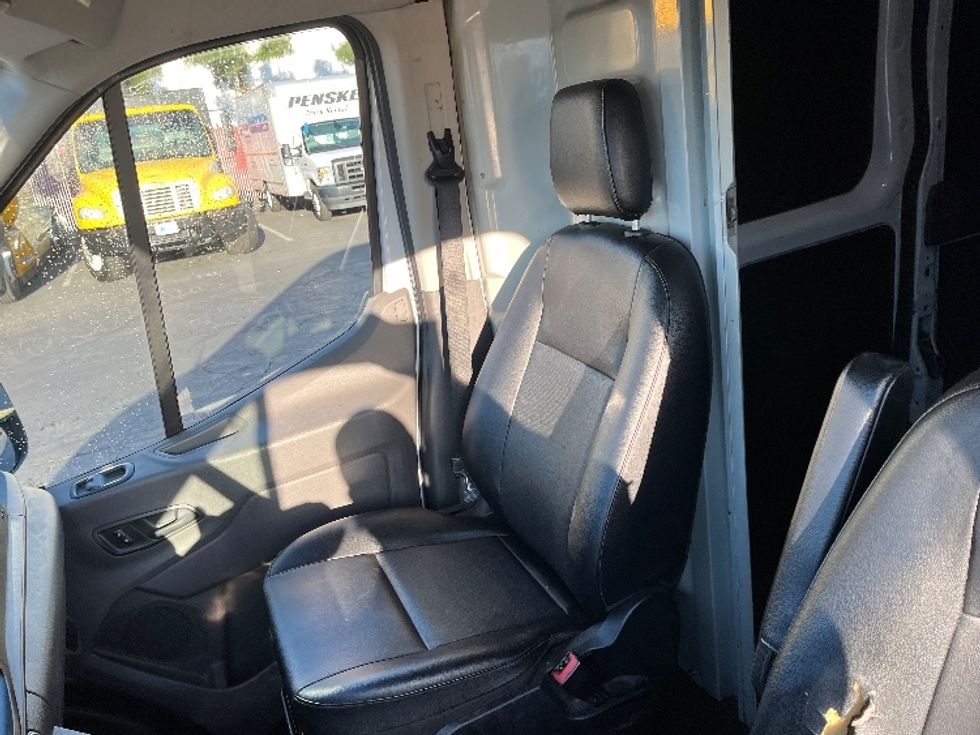 Cargo Van (Panel Van)-Light and Medium Duty Trucks-Ford-2021-Transit 350-La Mirada-CA-137,197\n\t\tmiles-$ 16,500 - Image 18