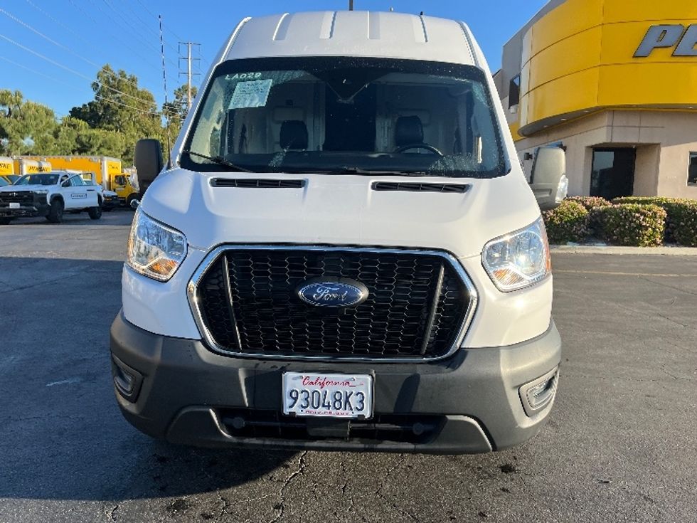 Cargo Van (Panel Van)-Light and Medium Duty Trucks-Ford-2021-Transit 350-La Mirada-CA-137,197\n\t\tmiles-$ 16,500 - Image 2
