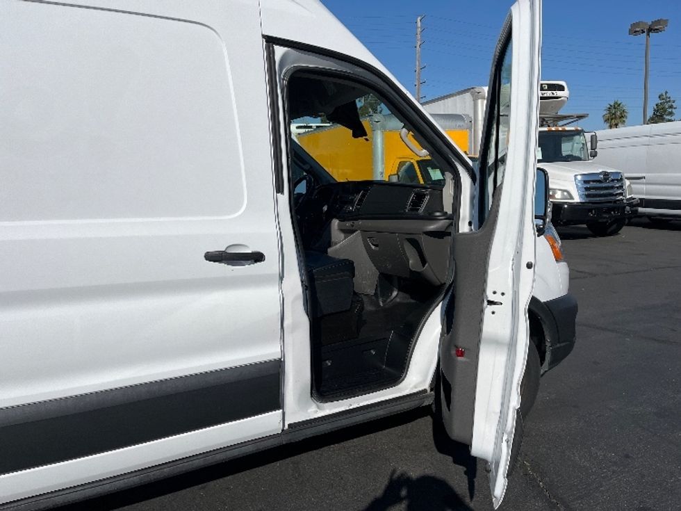 Cargo Van (Panel Van)-Light and Medium Duty Trucks-Ford-2021-Transit 350-La Mirada-CA-139,307\n\t\tmiles-$ 18,250 - Image 19