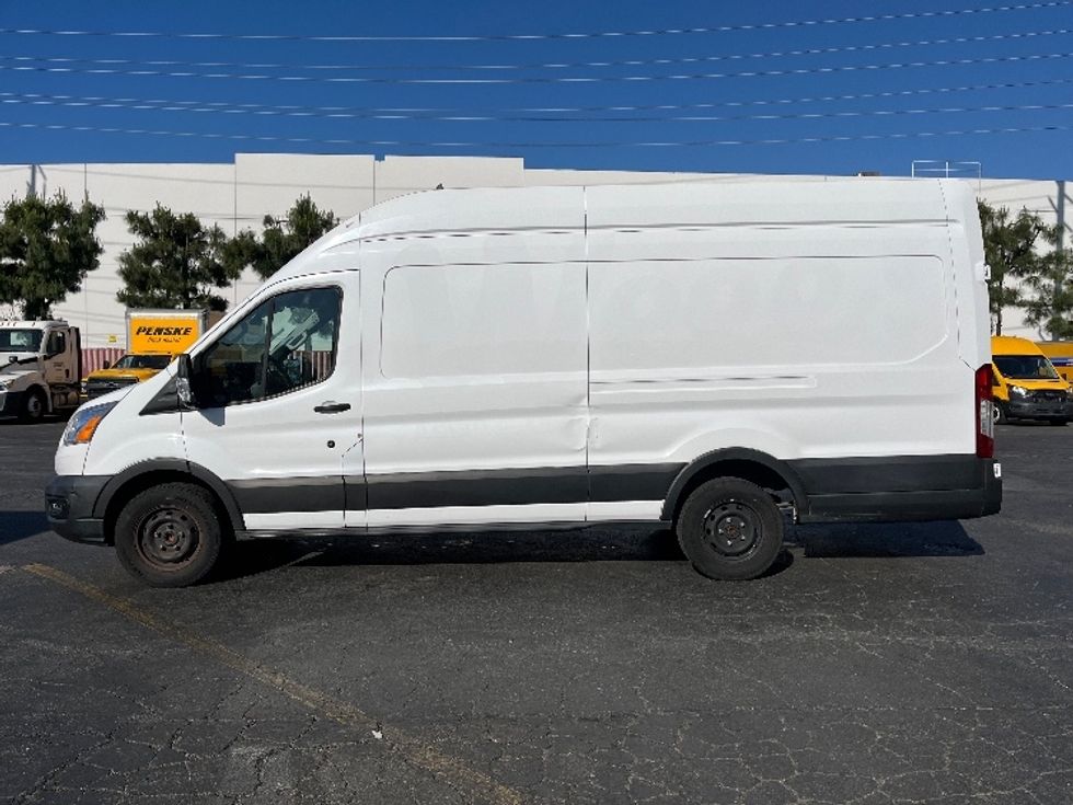 Cargo Van (Panel Van)-Light and Medium Duty Trucks-Ford-2021-Transit 350-La Mirada-CA-139,307\n\t\tmiles-$ 18,250 - Image 4