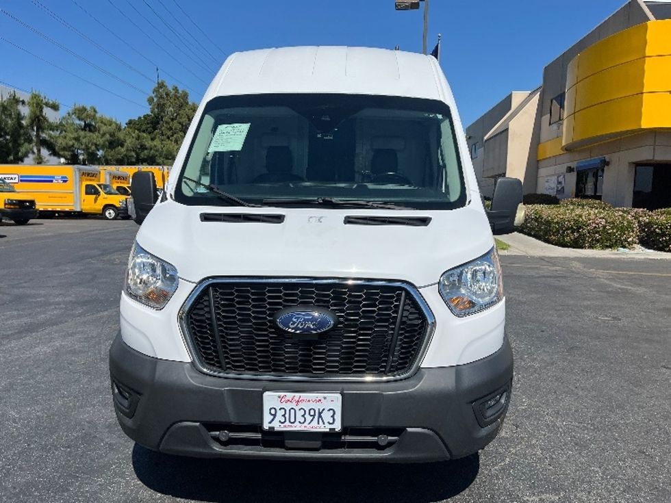 Cargo Van (Panel Van)-Light and Medium Duty Trucks-Ford-2021-Transit 350-La Mirada-CA-142,997\n\t\tmiles-$ 18,000 - Image 2