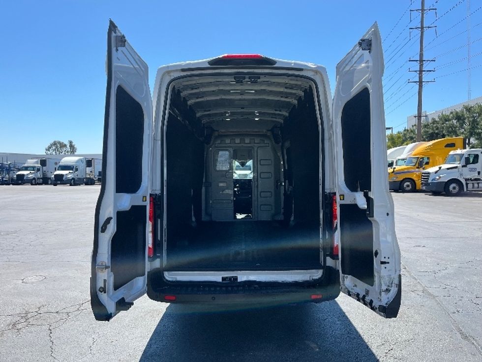 Cargo Van (Panel Van)-Light and Medium Duty Trucks-Ford-2021-Transit 350-La Mirada-CA-142,997\n\t\tmiles-$ 18,000 - Image 8