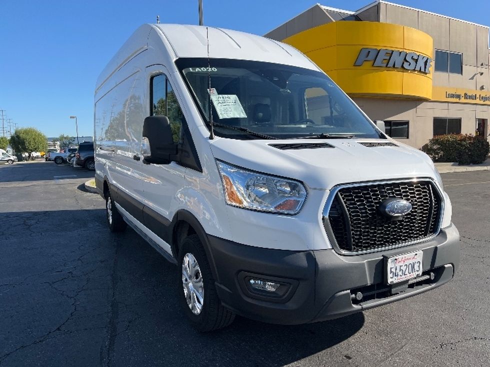 Cargo Van (Panel Van)-Light and Medium Duty Trucks-Ford-2021-Transit 350-La Mirada-CA-153,103\n\t\tmiles-$ 16,000 - Image 1